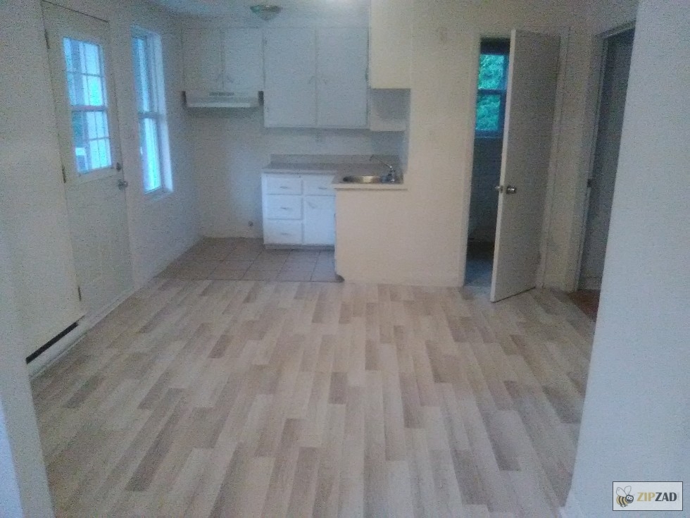 ZIPZAD - 5&frac12; Centre-Ville de Sherbrooke