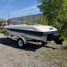 BAYLINER CAPRI-2150  1995  AVEC REMORQUE